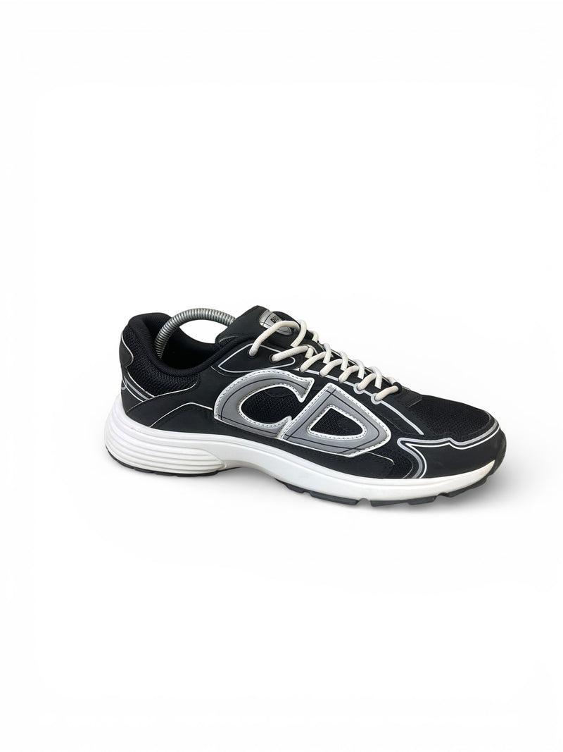 DIOR B30 BLACK & WHITE - UK 10 ( EU 44 ) PRE-LOVED