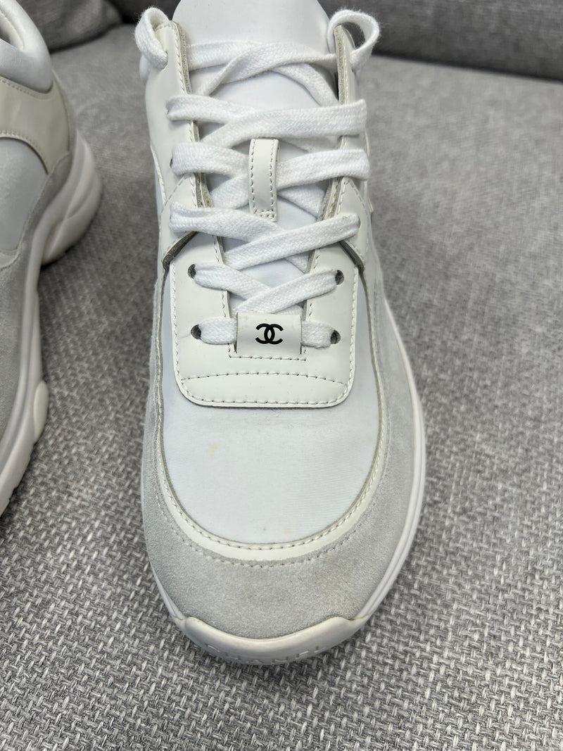 CHANEL MENS RUNNERS - UK 7