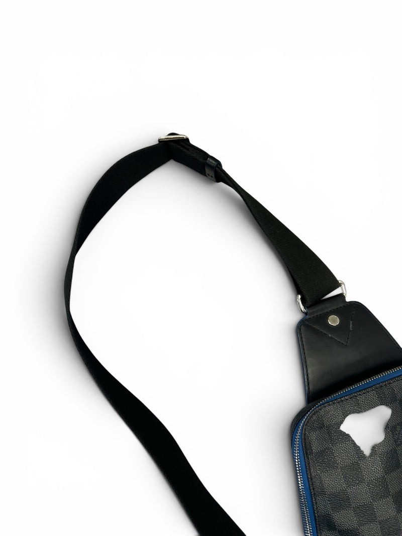 LOUIS VUITTON CROSSBODY SLING - PRELOVED