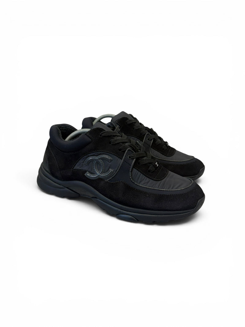 CHANEL MENS RUNNERS - UK 8 - PRELOVED