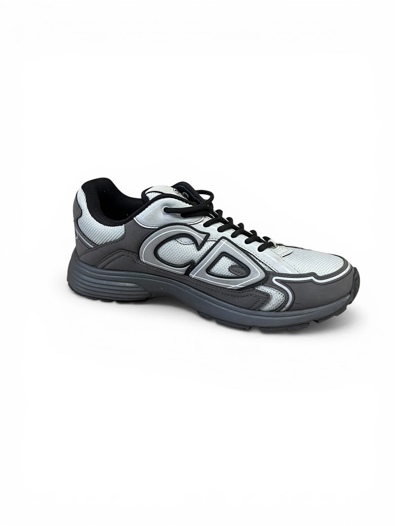 DIOR B30 TRAINER - UK 8 ( PRELOVED )