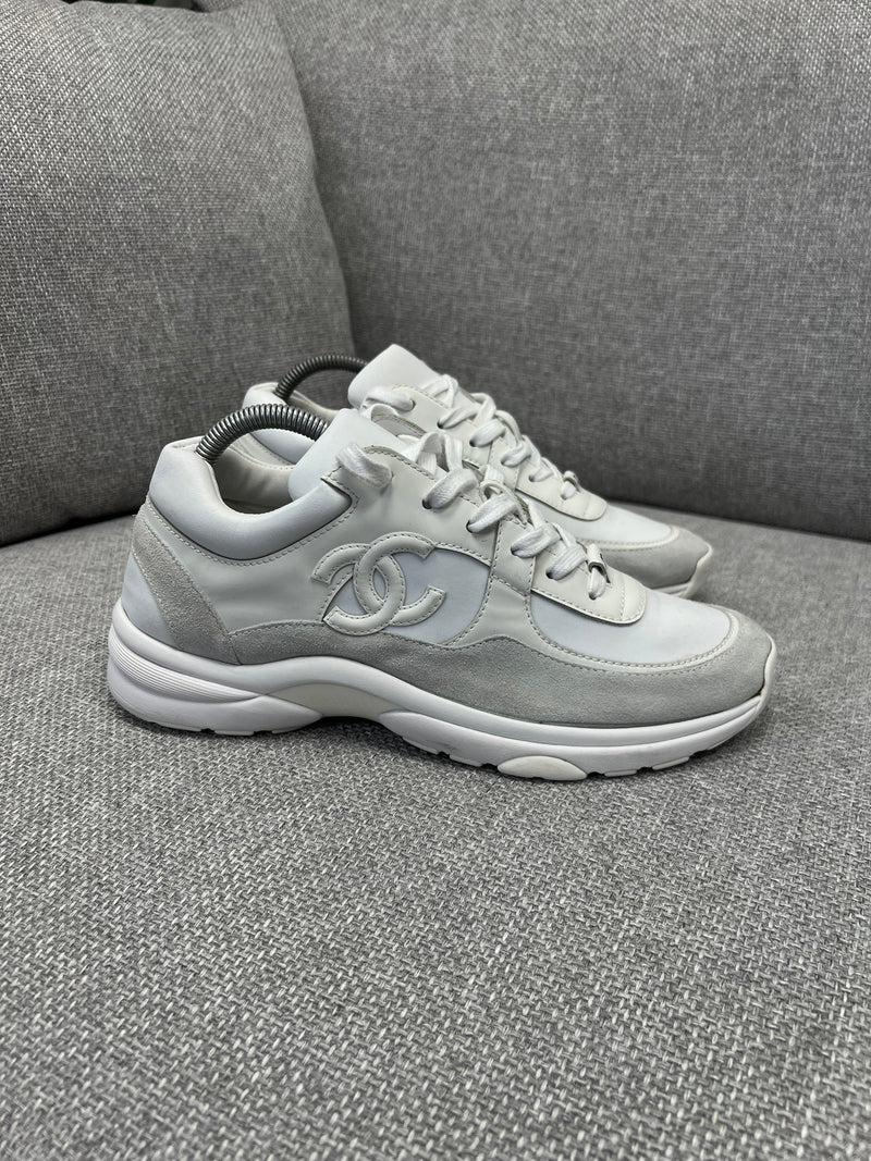 CHANEL MENS RUNNERS - UK 7