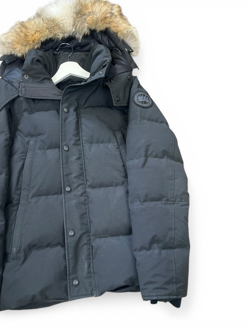 CANADA GOOSE WYNDHAM PARKA - XS ( FIT SMALL ) PRELOVED
