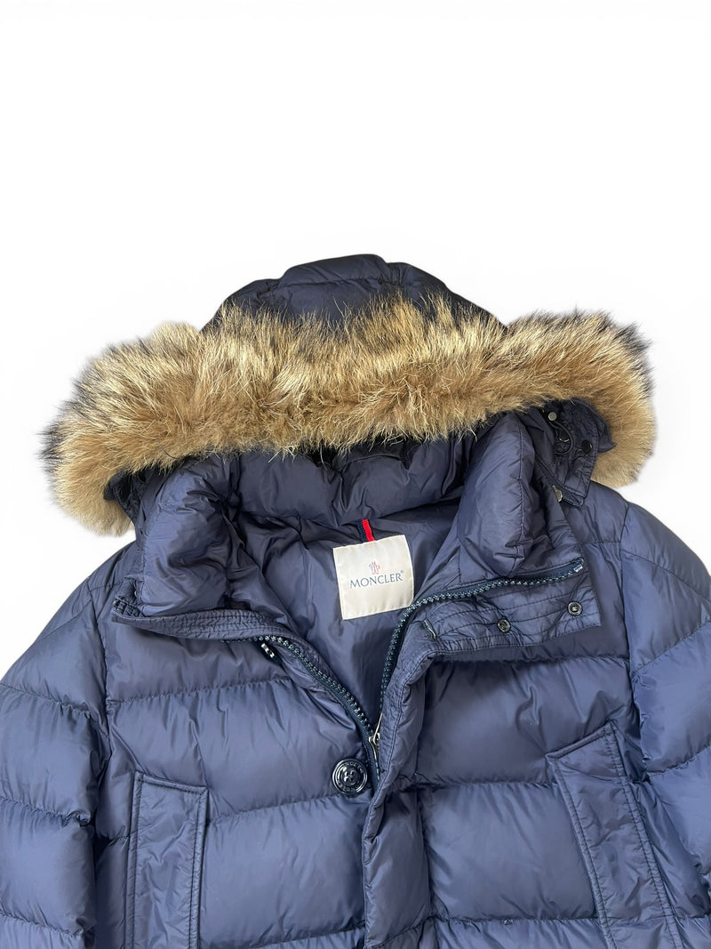 MONCLER CLUNY - SIZE 4 ( M/L ) PRELOVED