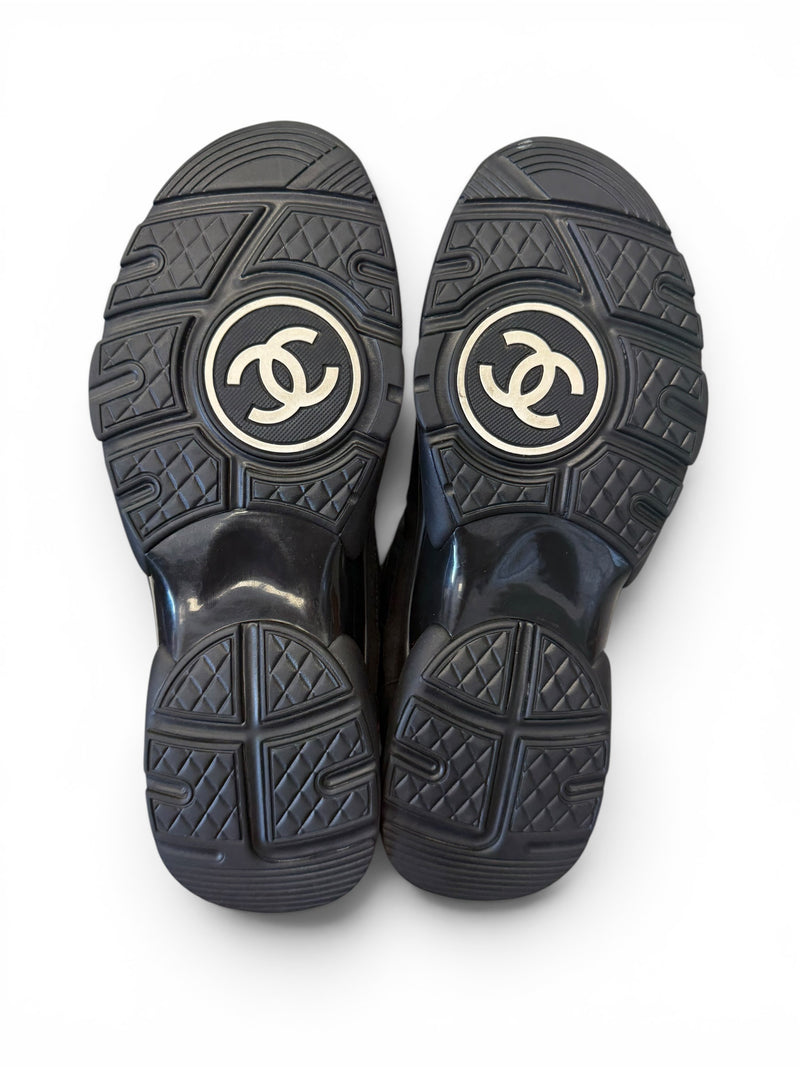 CHANEL MENS RUNNERS - UK 8 - PRELOVED