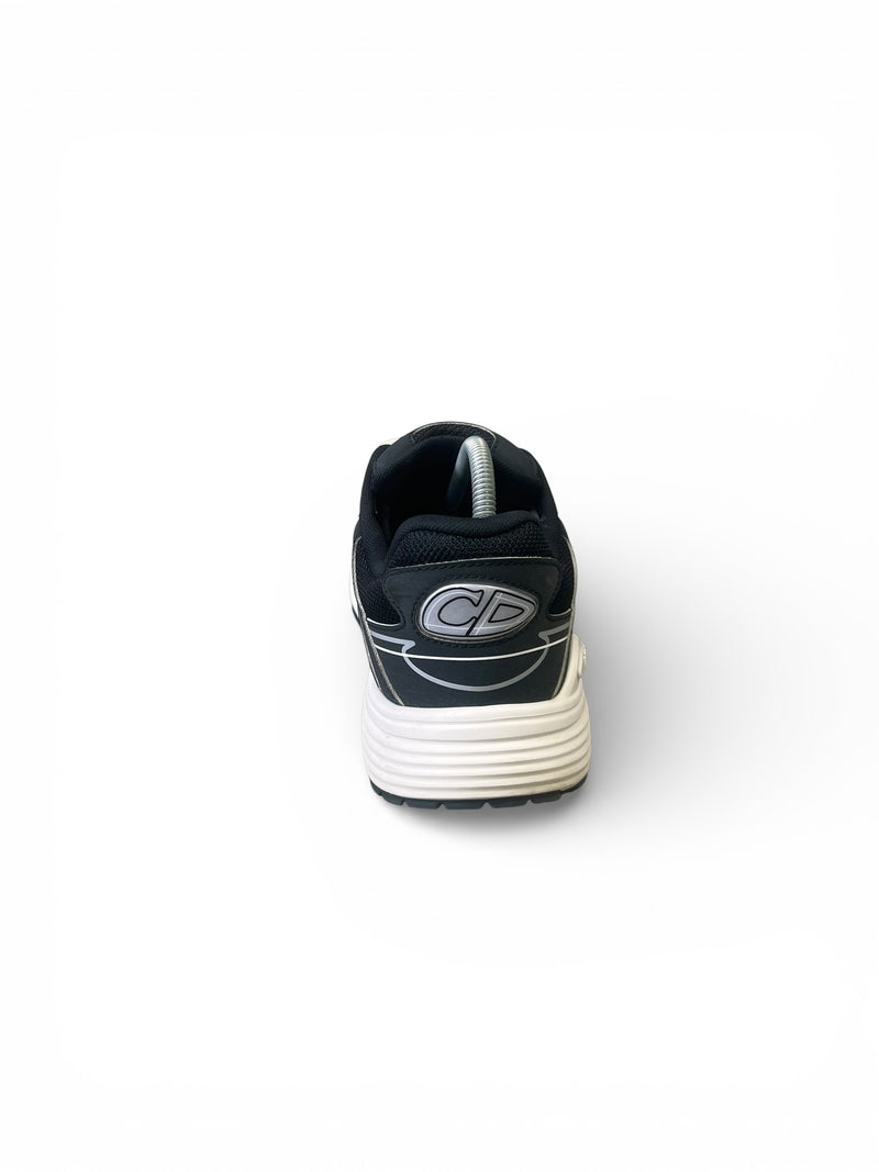 DIOR B30 BLACK & WHITE - UK 10 ( EU 44 ) PRE-LOVED