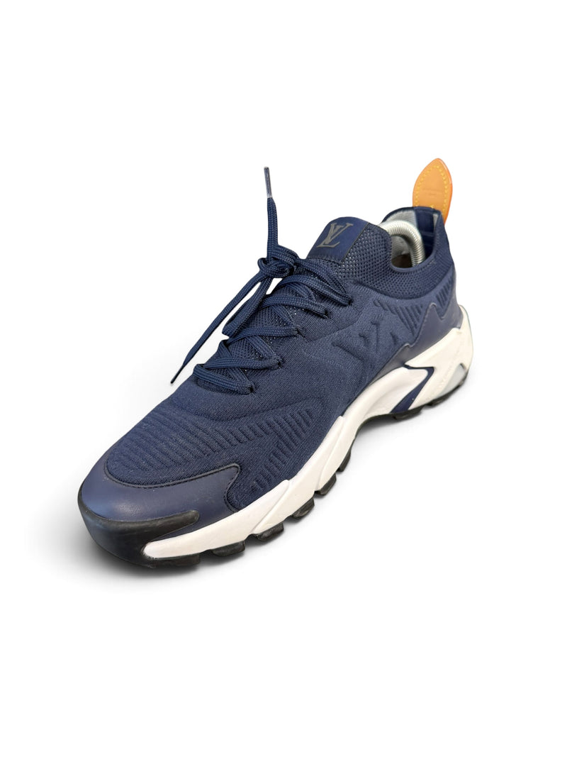 LOUIS VUITTON MENS TATIC TRAINER | LV 7.5