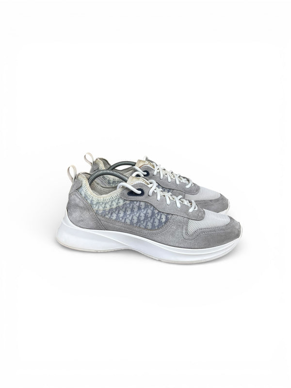 DIOR B25 TRAINER - UK 8 ( EU 42 ) PRE-LOVED