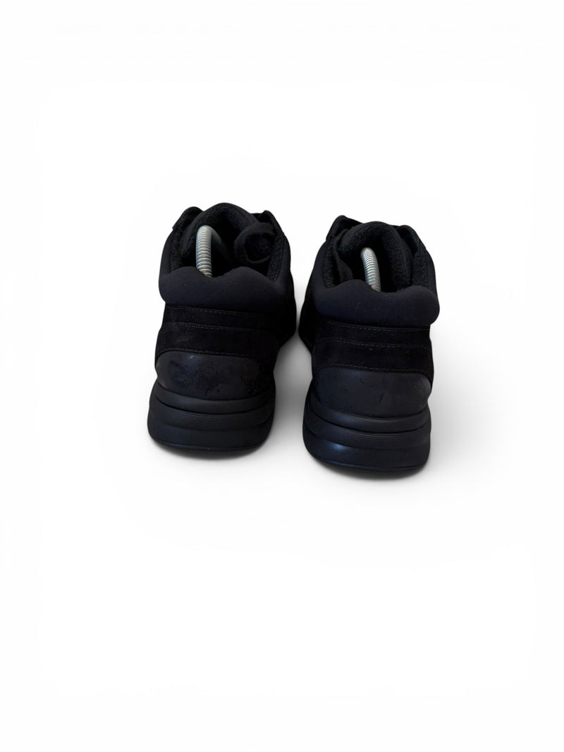 CHANEL MENS RUNNERS - UK 8 - PRELOVED