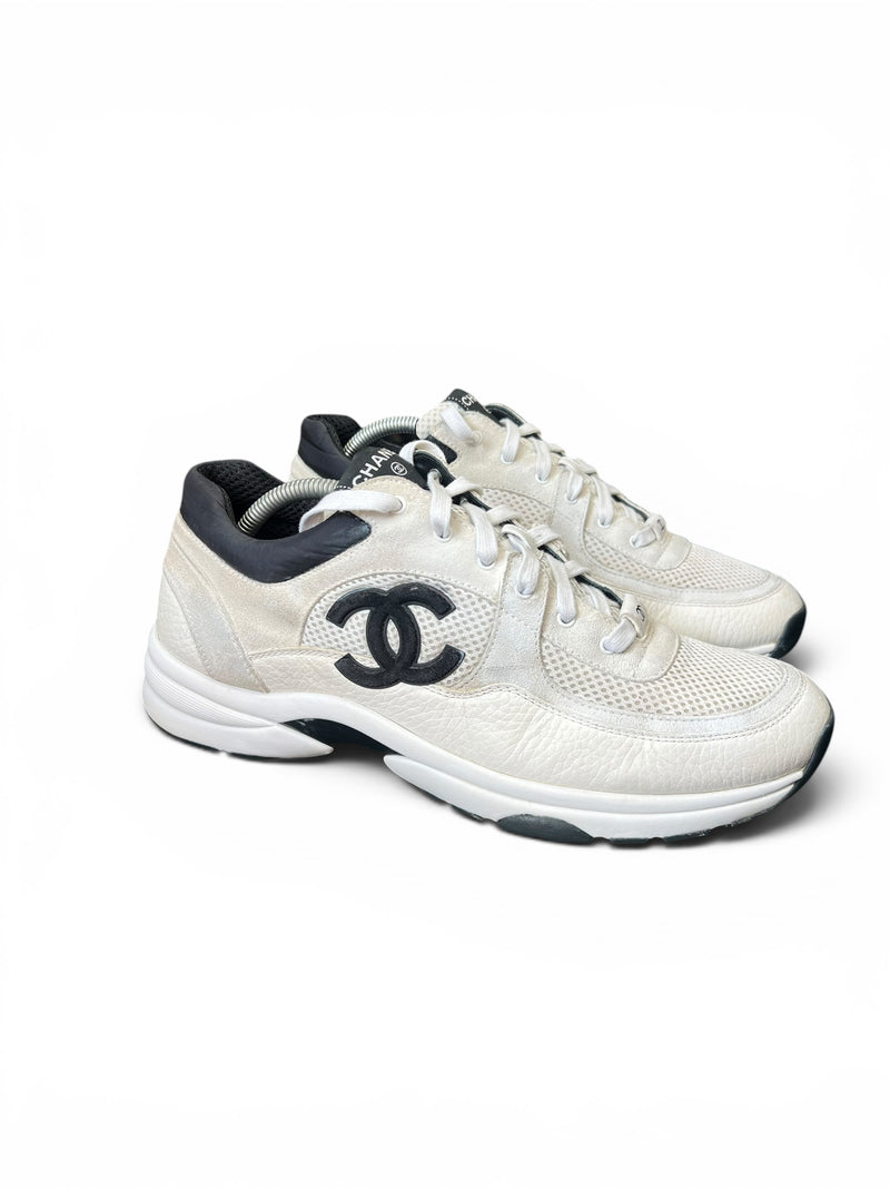 CHANEL MENS RUNNERS - UK 10 - PRELOVED