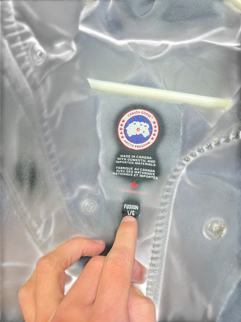 CANADA GOOSE WYNDHAM - LARGE ( FUSION ) - PRELOVED