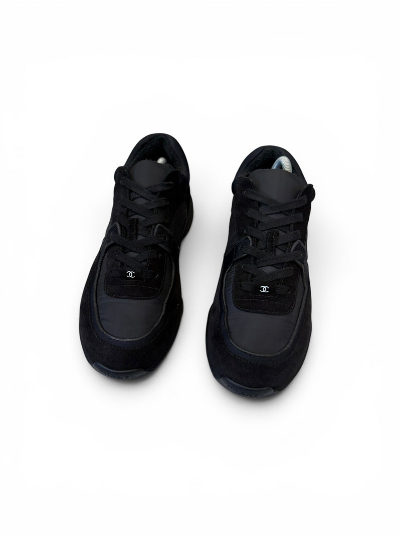 CHANEL MENS RUNNERS - UK 8 - PRELOVED