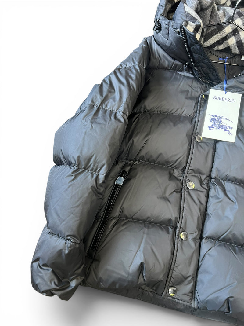 BURBERRY MENS JACKET - MEDIUM - BRAND NEW